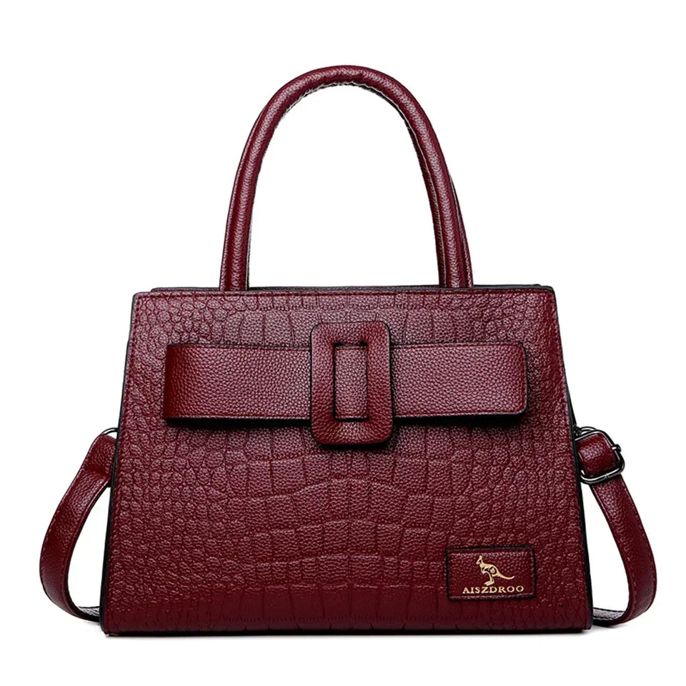 Bolsa Elegante e Funcional: Sofisticação e Praticidade